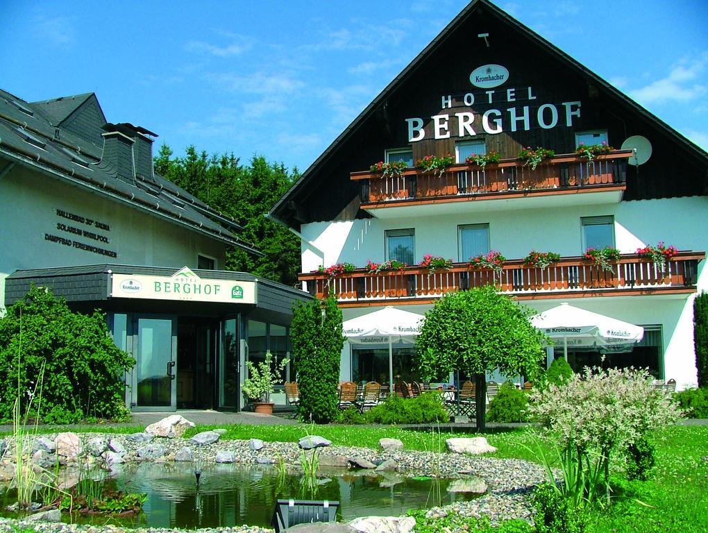 Hotel Berghof فيلنغن المظهر الخارجي الصورة