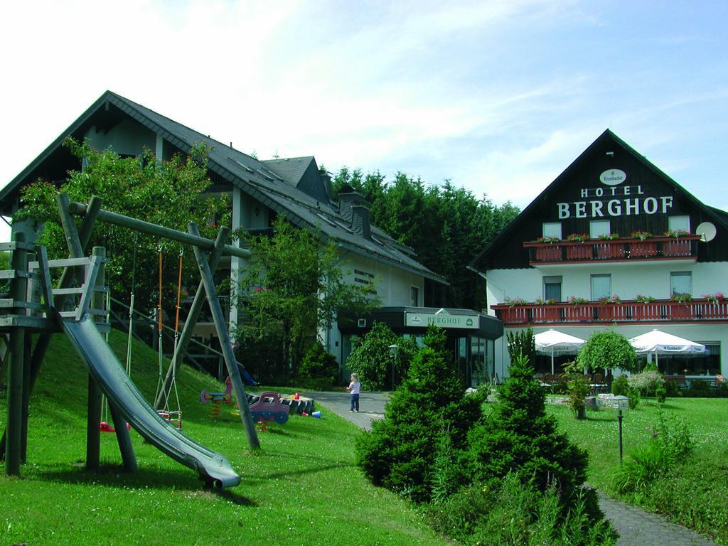 Hotel Berghof فيلنغن المظهر الخارجي الصورة